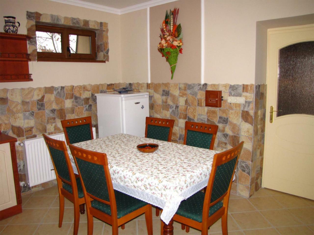 Vila Szegfu Apartman Hajdúszoboszló Exteriér fotografie